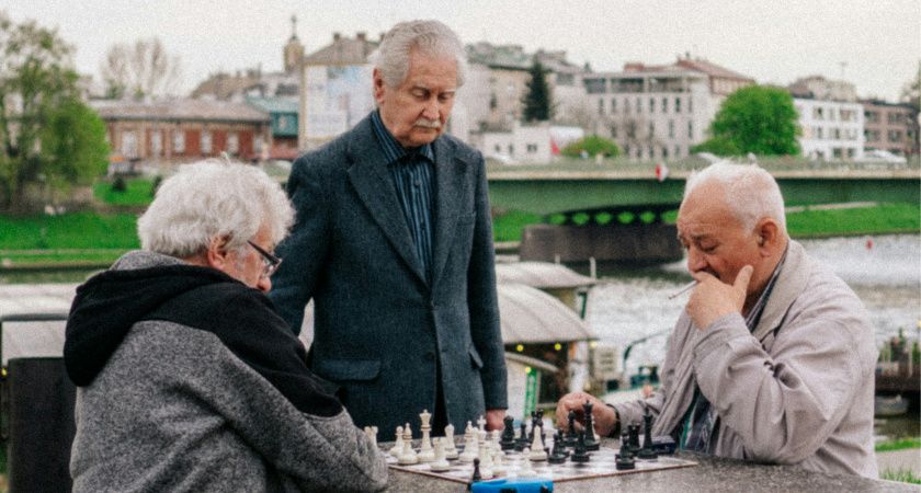Указ принят. Пенсионеров, у которых есть стаж 20/25 лет, ждет сюрприз