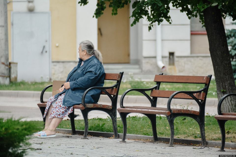        2025 :   