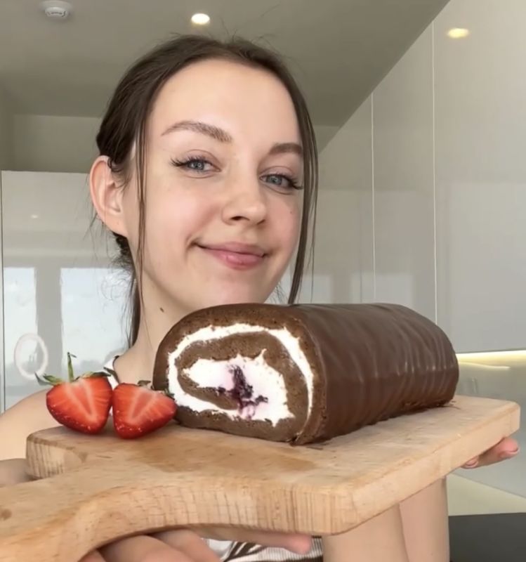 :    
