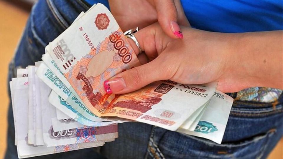         650 000 