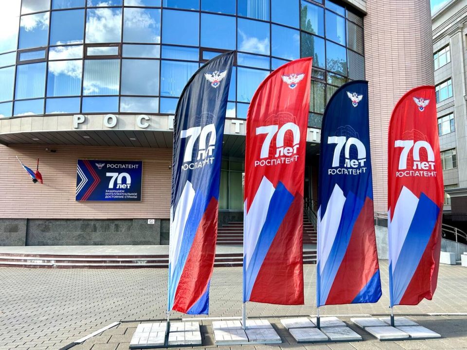   70 : ,    