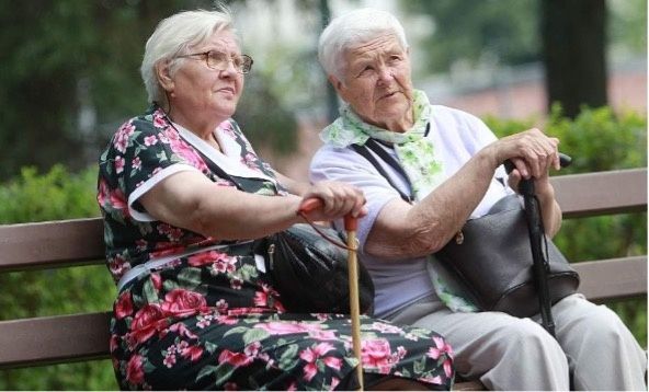 Социальные пенсии в России: новые данные и актуальные выплаты