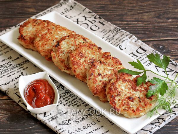 Куриные котлеты с секретом: капуста в фарше