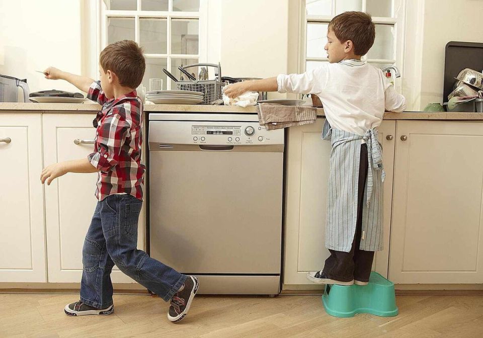 Как отвлечь детей от экранов: свежие идеи для активного участия в жизни семьи