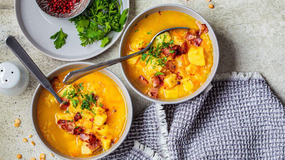 Так готовят гороховый суп только гурманы: добавьте 2 продукта и наслаждайтесь вкусом