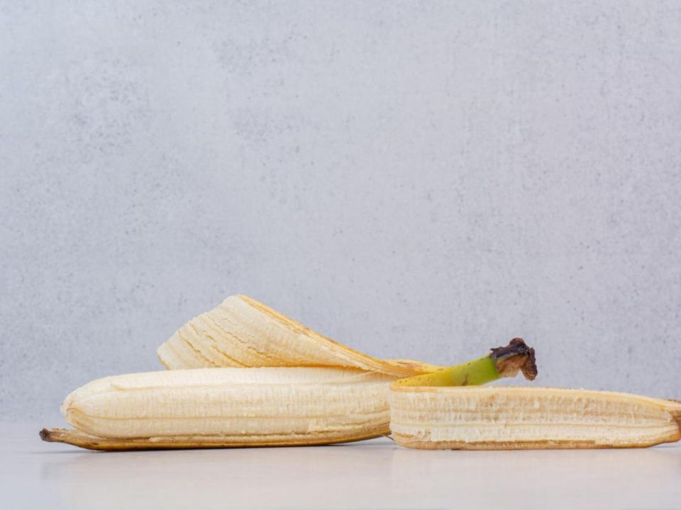 Почему банановая кожура — секрет здоровья ваших роз