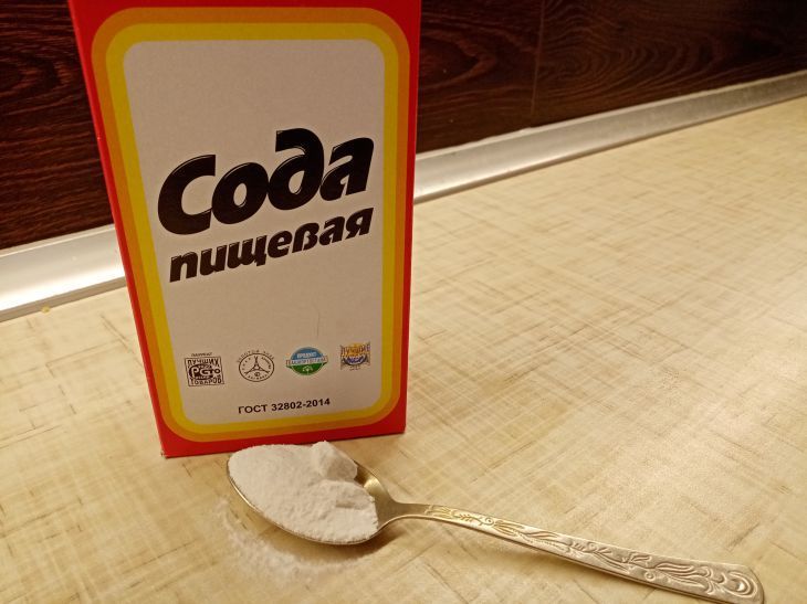 Как почистить ковер содой, чтобы сэкономить на моющих средствах: простой способ