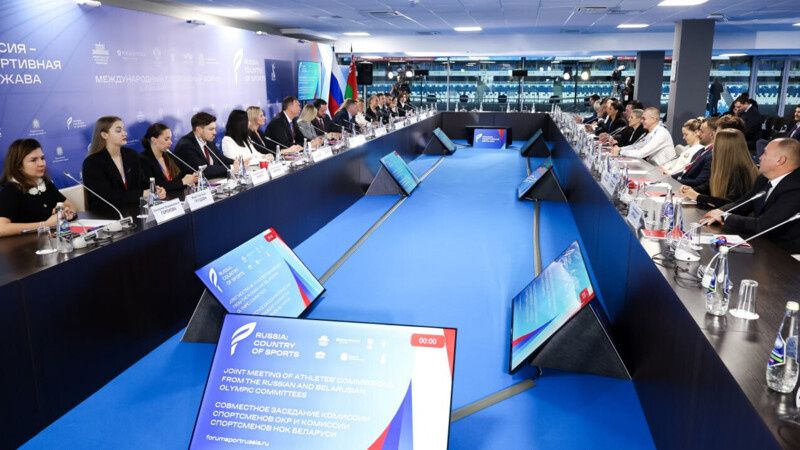 Спортсмены России и Беларуси объединяются за равные права на арене