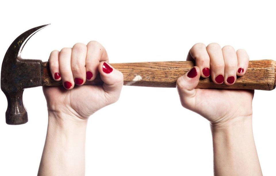 Забудьте о браке: Как одна женщина выбрала свободу и самодостаточность