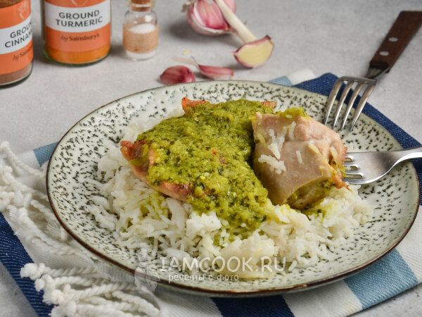 Оживите свои блюда ярким зелёным соусом карри: великолепный рецепт на каждый день