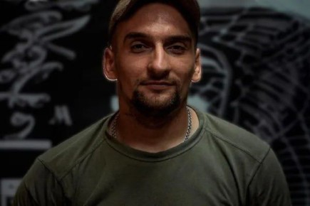  93        18- 