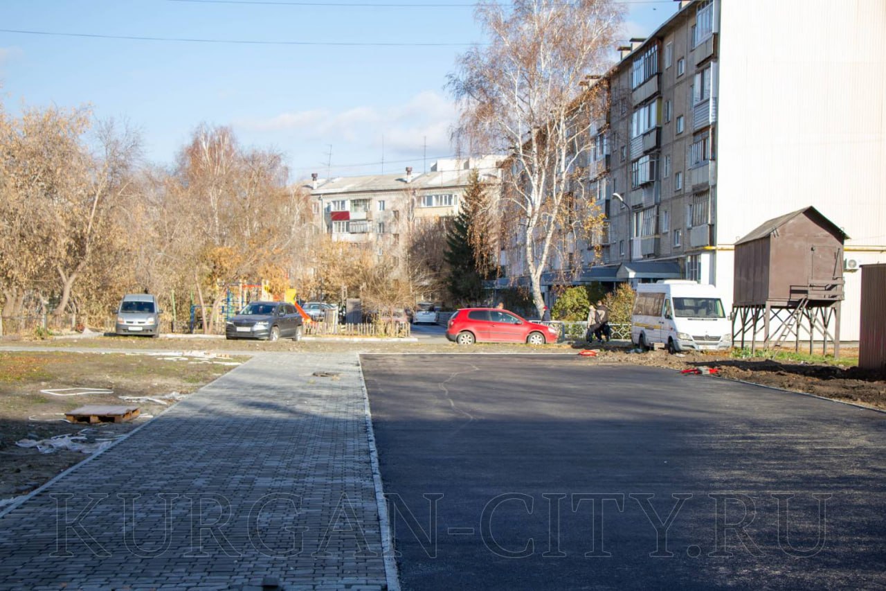 Глава города Кургана Антон Науменко продолжает в еженедельном режиме проводить объезды выходного дня Глава города Кургана Антон Науменко продолжает в еженедельном режиме проводить объезды выходного дня