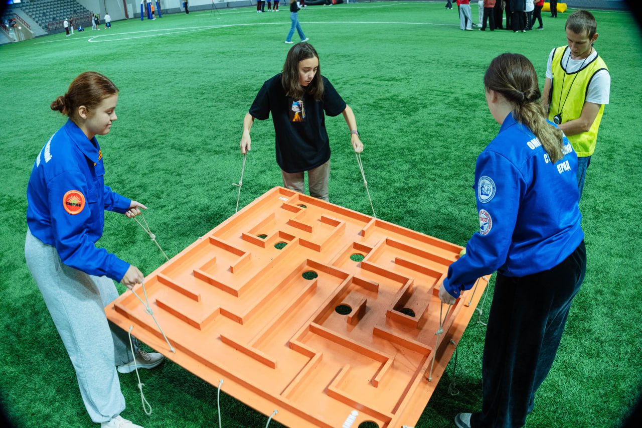 В ОмГУПС на фестивале «Транспорт будущего» назвали лучшие железнодорожные студенческие отряды по итогам трудового семестра 2025 года В ОмГУПС на фестивале «Транспорт будущего» назвали лучшие железнодорожные студенческие отряды по итогам трудового семестра 2025 года