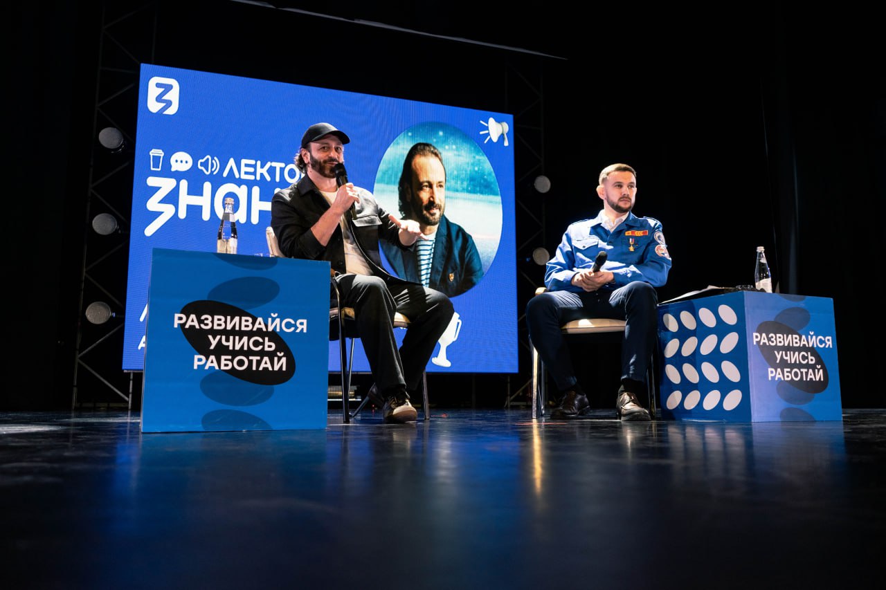 В ОмГУПС на фестивале «Транспорт будущего» назвали лучшие железнодорожные студенческие отряды по итогам трудового семестра 2025 года В ОмГУПС на фестивале «Транспорт будущего» назвали лучшие железнодорожные студенческие отряды по итогам трудового семестра 2025 года