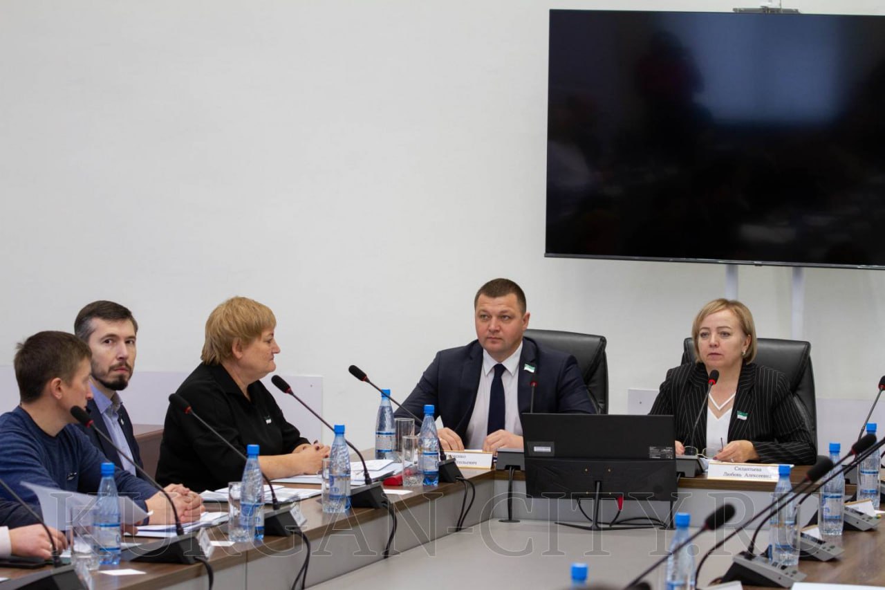 Новым председателем Курганской городской Думы восьмого созыва избрана Любовь Силантьева