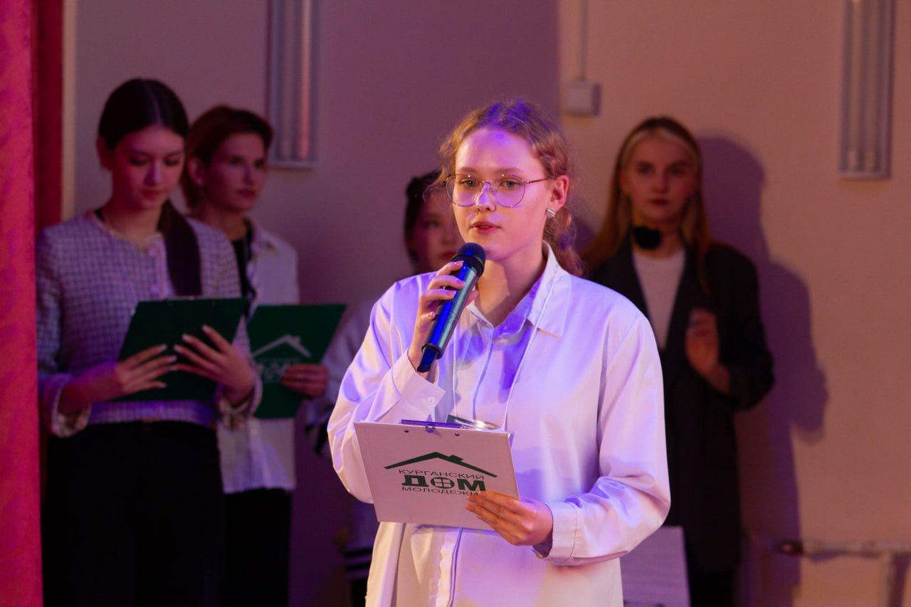 Антон Науменко: Встретился с участниками 19-ой молодёжной профильной смены «Город молодых» Антон Науменко: Встретился с участниками 19-ой молодёжной профильной смены «Город молодых»