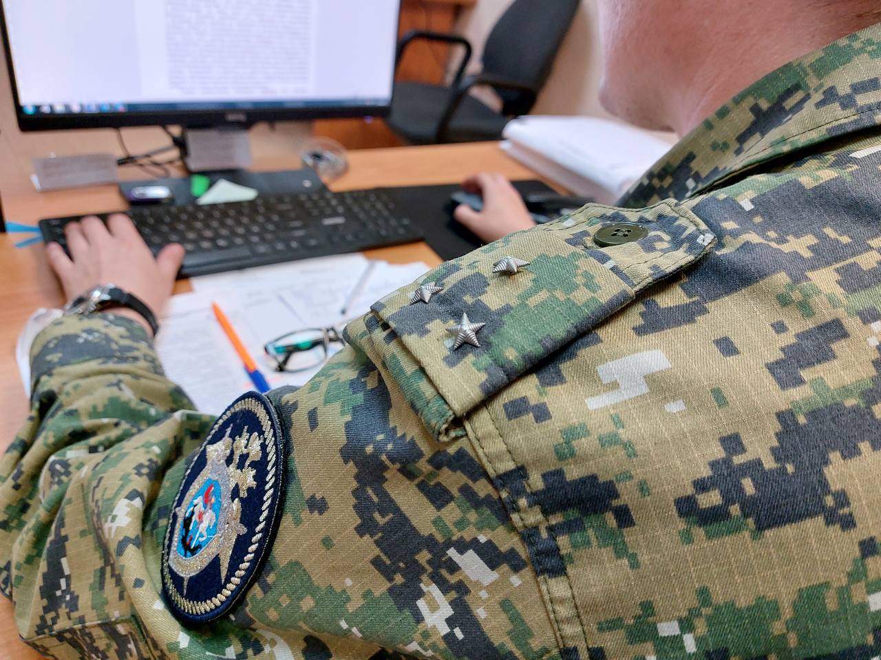 Следственным отделом по городу Курган 17-летнему и 18-лениему юношам предъявлено обвинение в совершении преступления, предусмотренного ч.3 ст.30, п.«г» ч.4 ст.228.1 УК РФ (покушение на незаконный сбыт наркотических средств в...