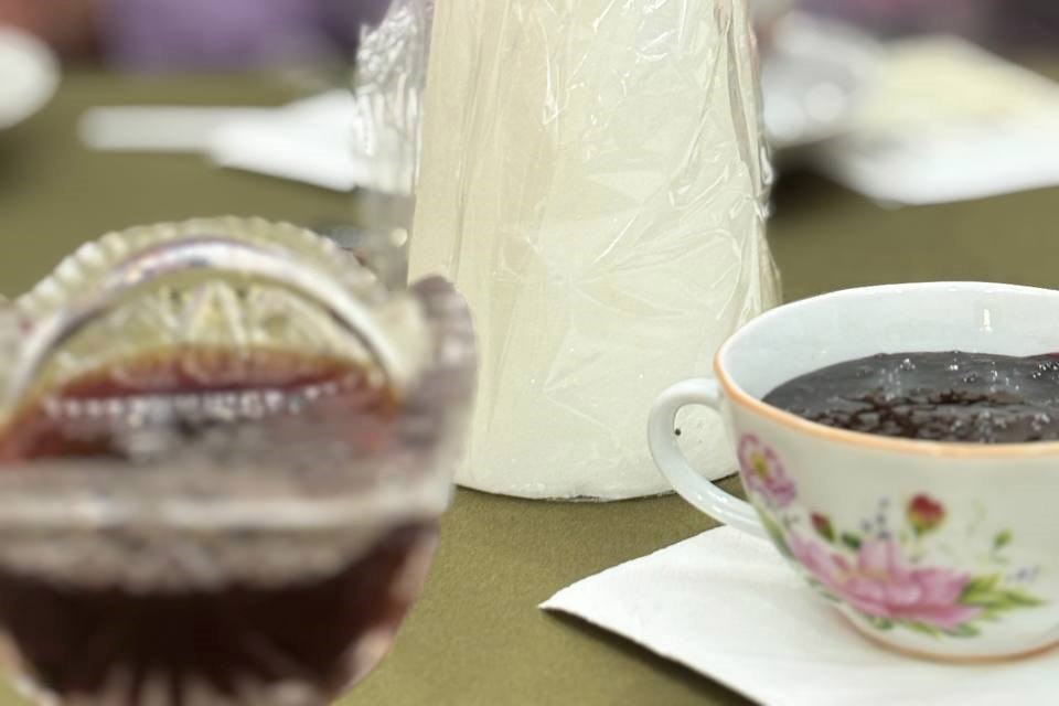 В Кургане продолжает свою работу обновленная после капитального ремонта библиотека-усадьба имени Н. Карамзина, расположенная в микрорайоне Северный В Кургане продолжает свою работу обновленная после капитального ремонта библиотека-усадьба имени Н. Карамзина, расположенная в микрорайоне Северный