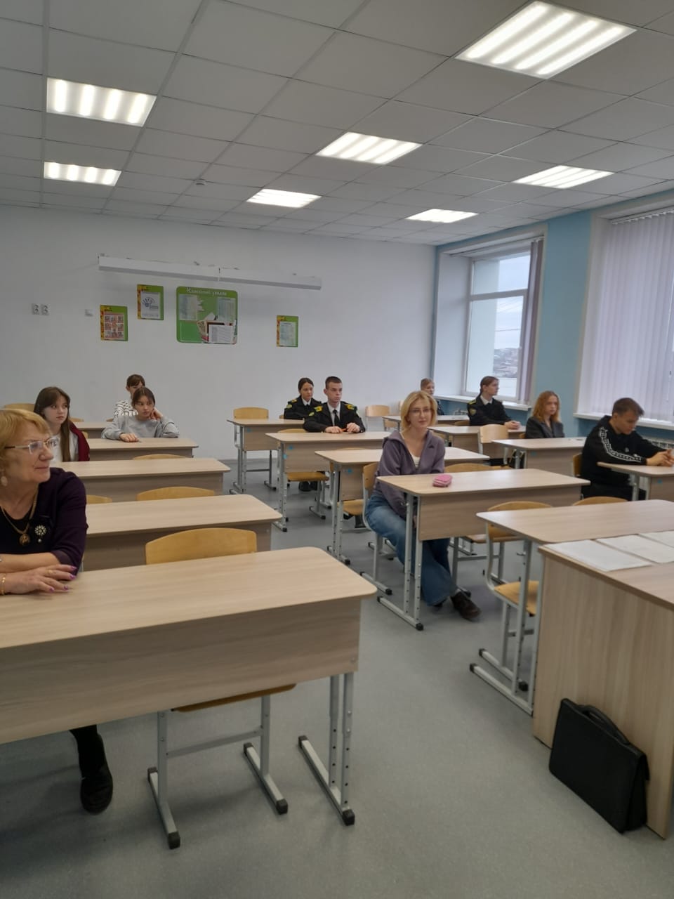 В Курганской области завершается муниципальный этап Всероссийской олимпиады старшеклассников по избирательному праву «Софиум» В Курганской области завершается муниципальный этап Всероссийской олимпиады старшеклассников по избирательному праву «Софиум»