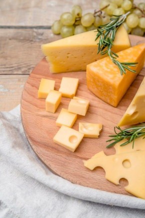 Курганцам рассказали, как выбрать качественный сыр