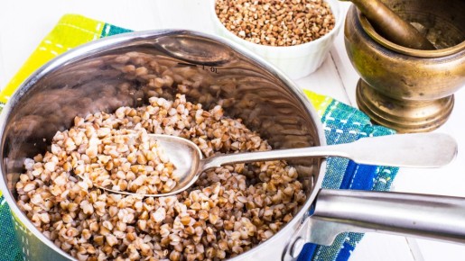 Будете удивлены: вот зачем на самом деле жарят гречку перед варкой