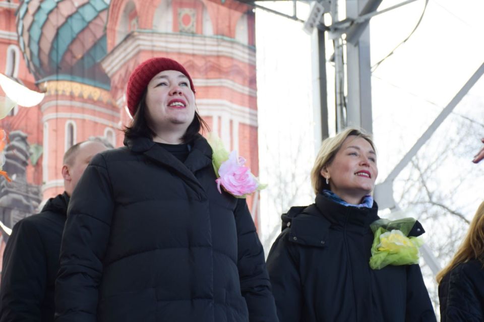 Антон Науменко: Сегодня наша страна отмечает один из главных государственных праздников – День народного единства Антон Науменко: Сегодня наша страна отмечает один из главных государственных праздников – День народного единства