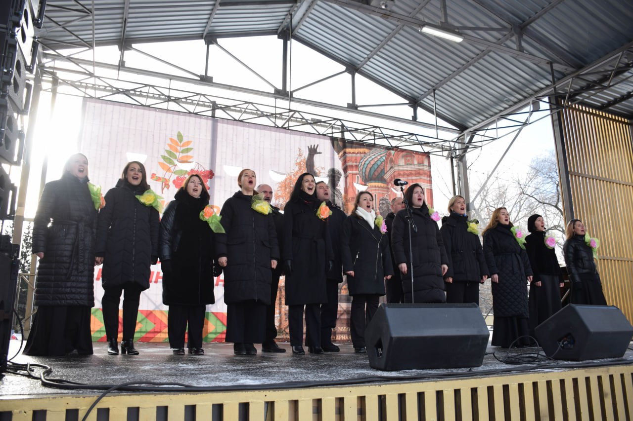 Антон Науменко: Сегодня наша страна отмечает один из главных государственных праздников – День народного единства Антон Науменко: Сегодня наша страна отмечает один из главных государственных праздников – День народного единства