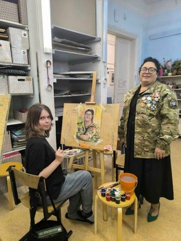 В Кургане на базе детской школы искусств №1 прошла Всероссийская акция «Портрет Героя»