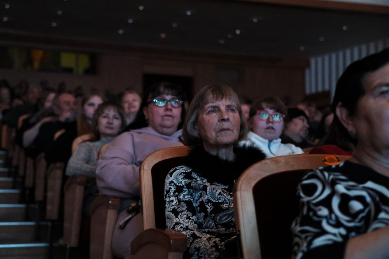 В Курганской филармонии состоялся концерт творческих коллективов и солистов Северо-Казахстанской областной филармонии им. Акана Серы из города Петропавловск Республики Казахстан В Курганской филармонии состоялся концерт творческих коллективов и солистов Северо-Казахстанской областной филармонии им. Акана Серы из города Петропавловск Республики Казахстан