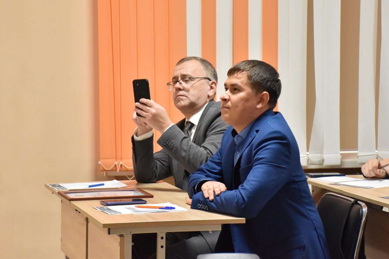 Жители Курганской области написали «Большой этнографический диктант», который в этом году стал частью программы мероприятий Международного фестиваля "Народы России и СНГ", проводимого по инициативе Президента Российской... Жители Курганской области написали «Большой этнографический диктант», который в этом году стал частью программы мероприятий Международного фестиваля "Народы России и СНГ", проводимого по инициативе Президента Российской...