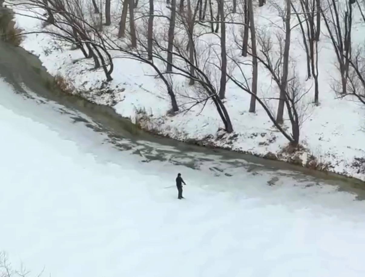 Следственное управление напоминает жителям региона об опасности выхода на лед