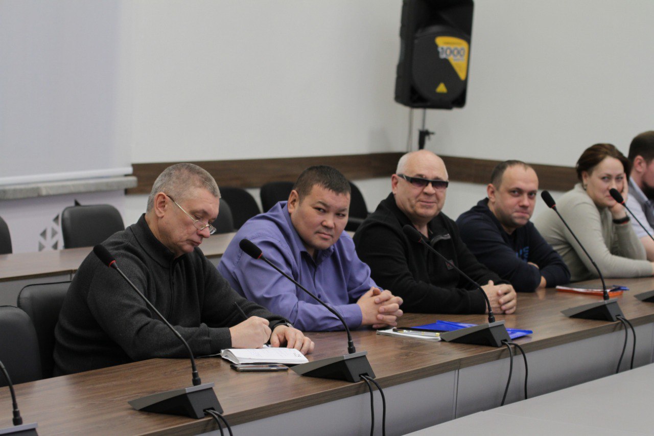 Штаб с управляющими компаниями провел очередное рабочее заседание Штаб с управляющими компаниями провел очередное рабочее заседание