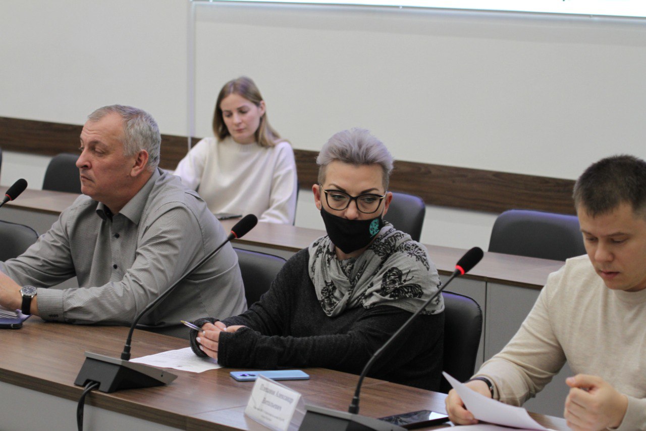 Штаб с управляющими компаниями провел очередное рабочее заседание Штаб с управляющими компаниями провел очередное рабочее заседание