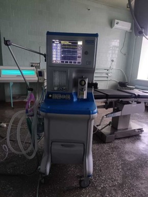 В куртамышской больнице установили новый аппарат ингаляционной анестезии