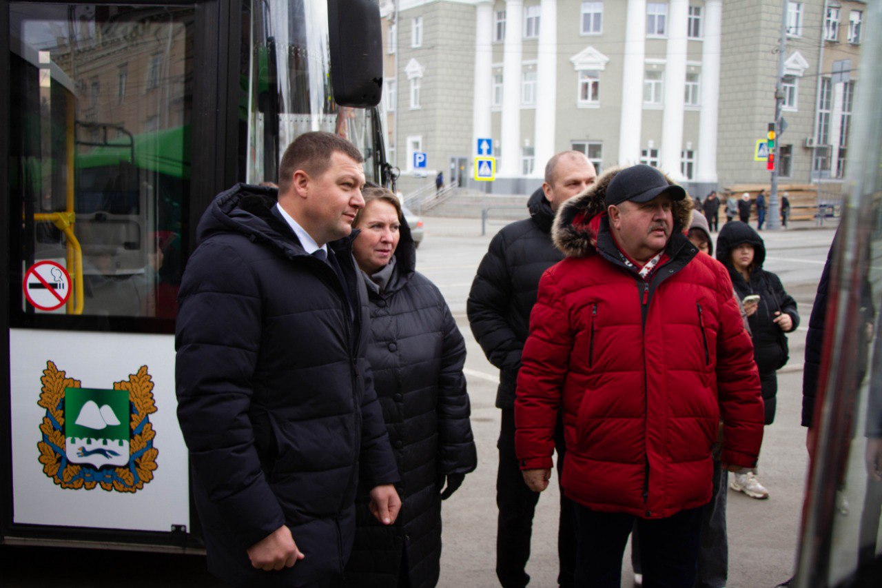 Антон Науменко: Курган продолжает обновление общественного транспорта Антон Науменко: Курган продолжает обновление общественного транспорта