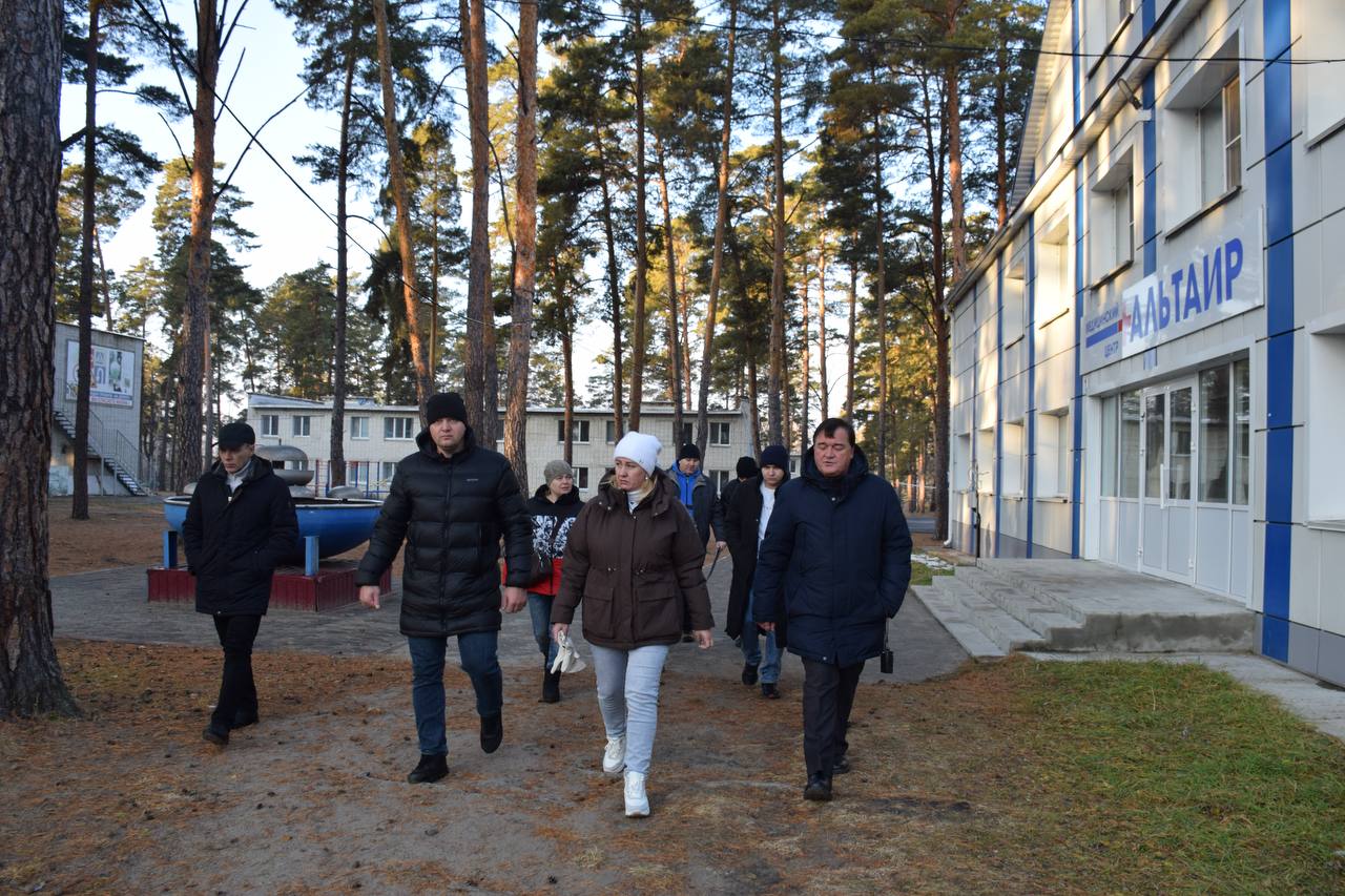 Антон Науменко: Сегодня субботний объезд начали с посещения наших загородных оздоровительных лагерей Антон Науменко: Сегодня субботний объезд начали с посещения наших загородных оздоровительных лагерей