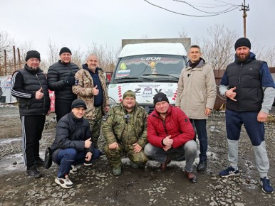 «Народная газель»: курганцы отправили на СВО генераторы и продукты