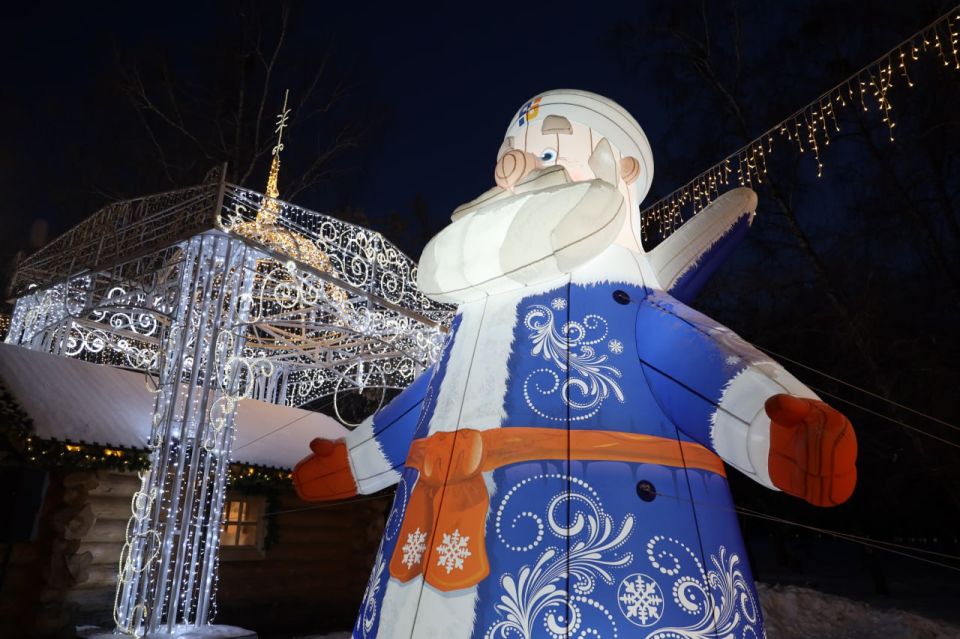 , 18 ,            18:30   