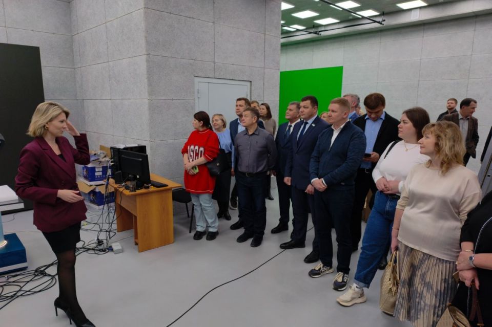  :       45,          ,     