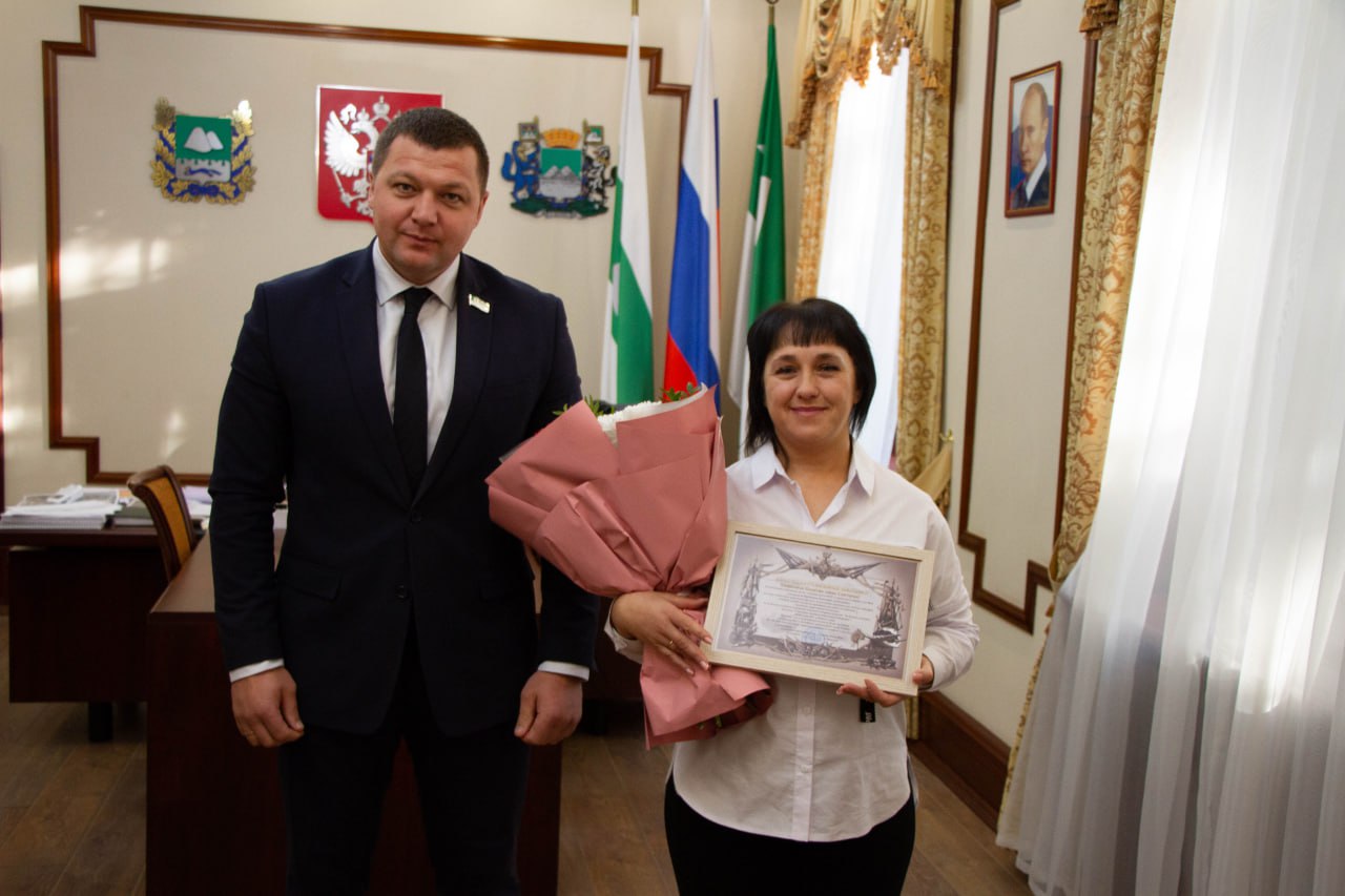 Антон Науменко: Айше Саитовна - мама одного из наших бойцов, который сегодня находится на СВО