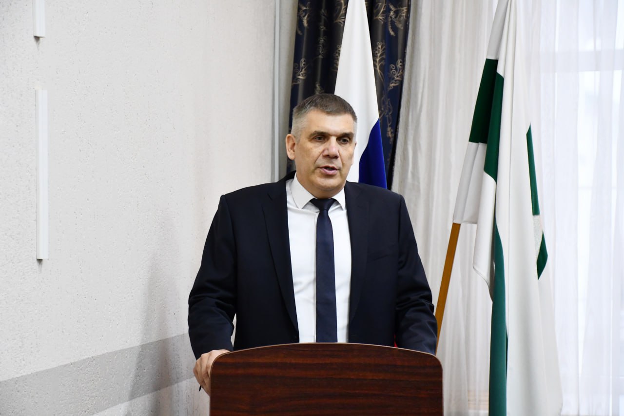 Члены Восточной и Западной ТИК города Кургана, а также УИК областного центра удостоились ведомственных наград за проведение выборов на высоком организационном уровне Члены Восточной и Западной ТИК города Кургана, а также УИК областного центра удостоились ведомственных наград за проведение выборов на высоком организационном уровне