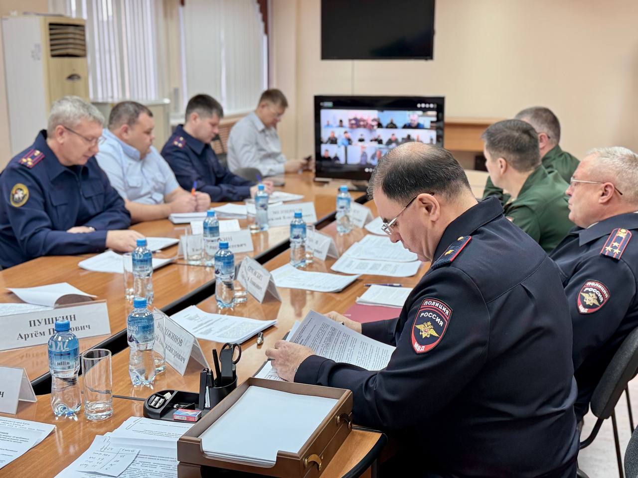 Сегодня в региональном следственном управлении СК России состоялось оперативное совещание при руководителе управления Сергее Витальевиче Степанове Сегодня в региональном следственном управлении СК России состоялось оперативное совещание при руководителе управления Сергее Витальевиче Степанове