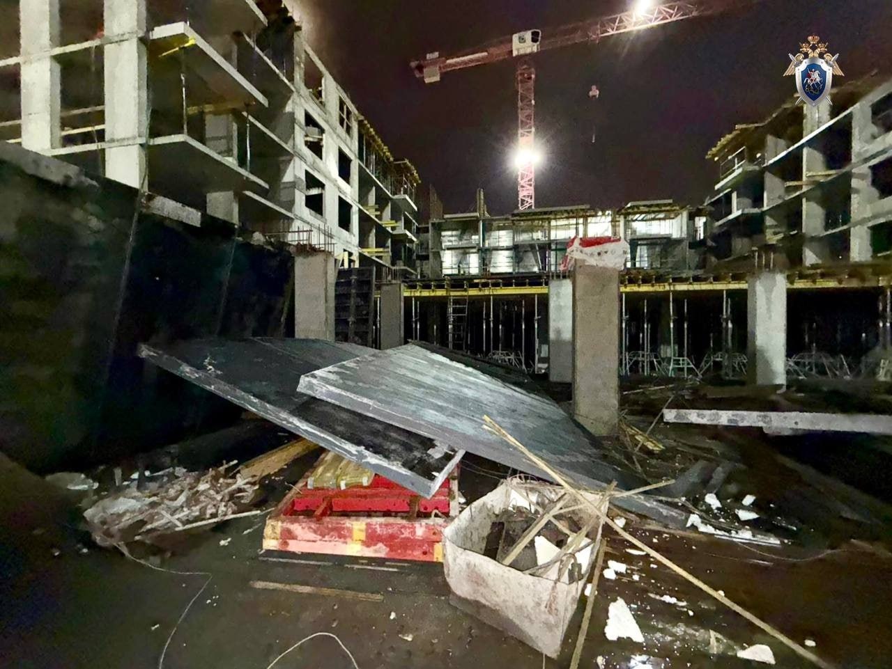 В Кургане устанавливают причины гибели рабочего при строительстве жилого дома на Пролетарской