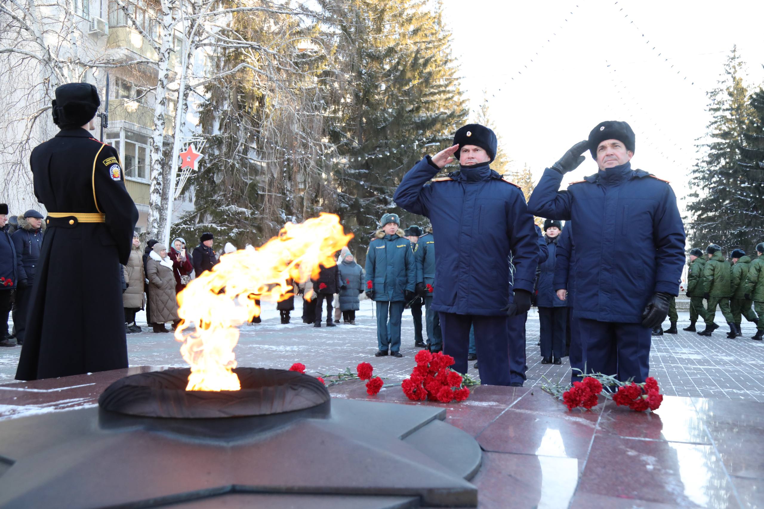 В Кургане состоялась торжественная церемония, посвященная Дню Героев Отечества, который отмечают в России сегодня, 9 декабря В Кургане состоялась торжественная церемония, посвященная Дню Героев Отечества, который отмечают в России сегодня, 9 декабря
