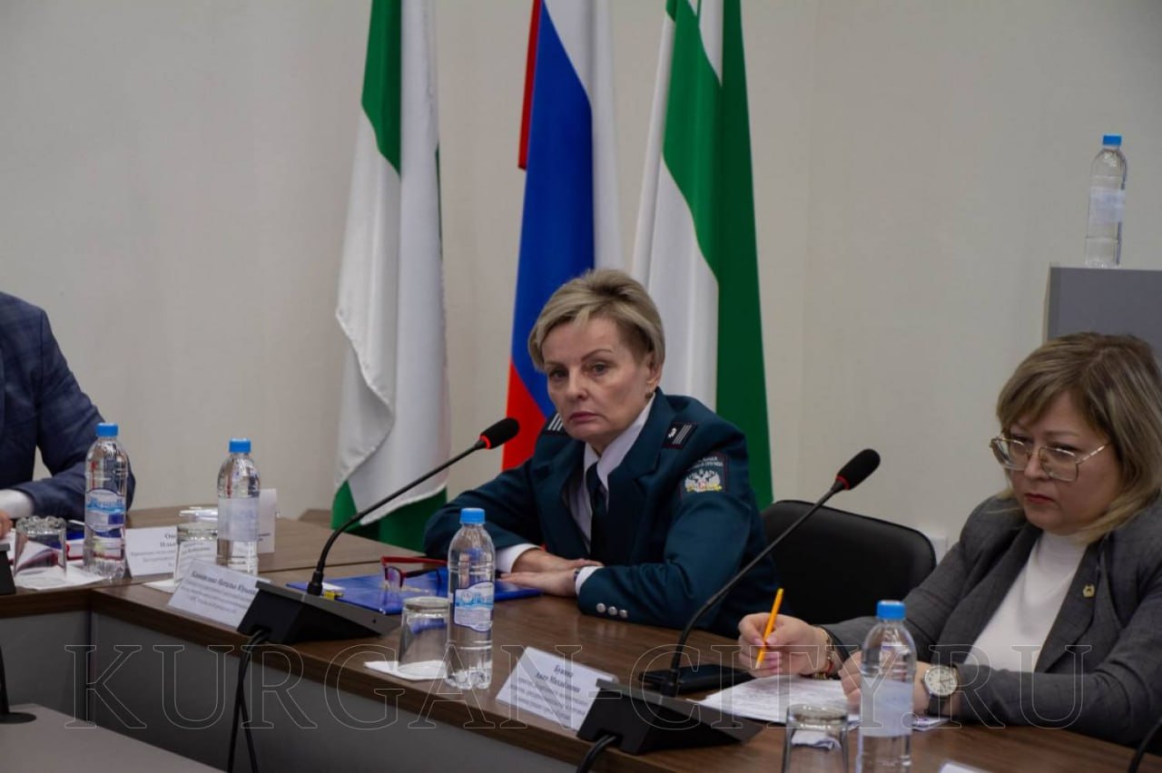 В администрации города состоялось очередное заседание совета по улучшению инвестиционного климата и развитию малого и среднего предпринимательства в Кургане, которое прошло под председательством главы города Антона Науменко В администрации города состоялось очередное заседание совета по улучшению инвестиционного климата и развитию малого и среднего предпринимательства в Кургане, которое прошло под председательством главы города Антона Науменко