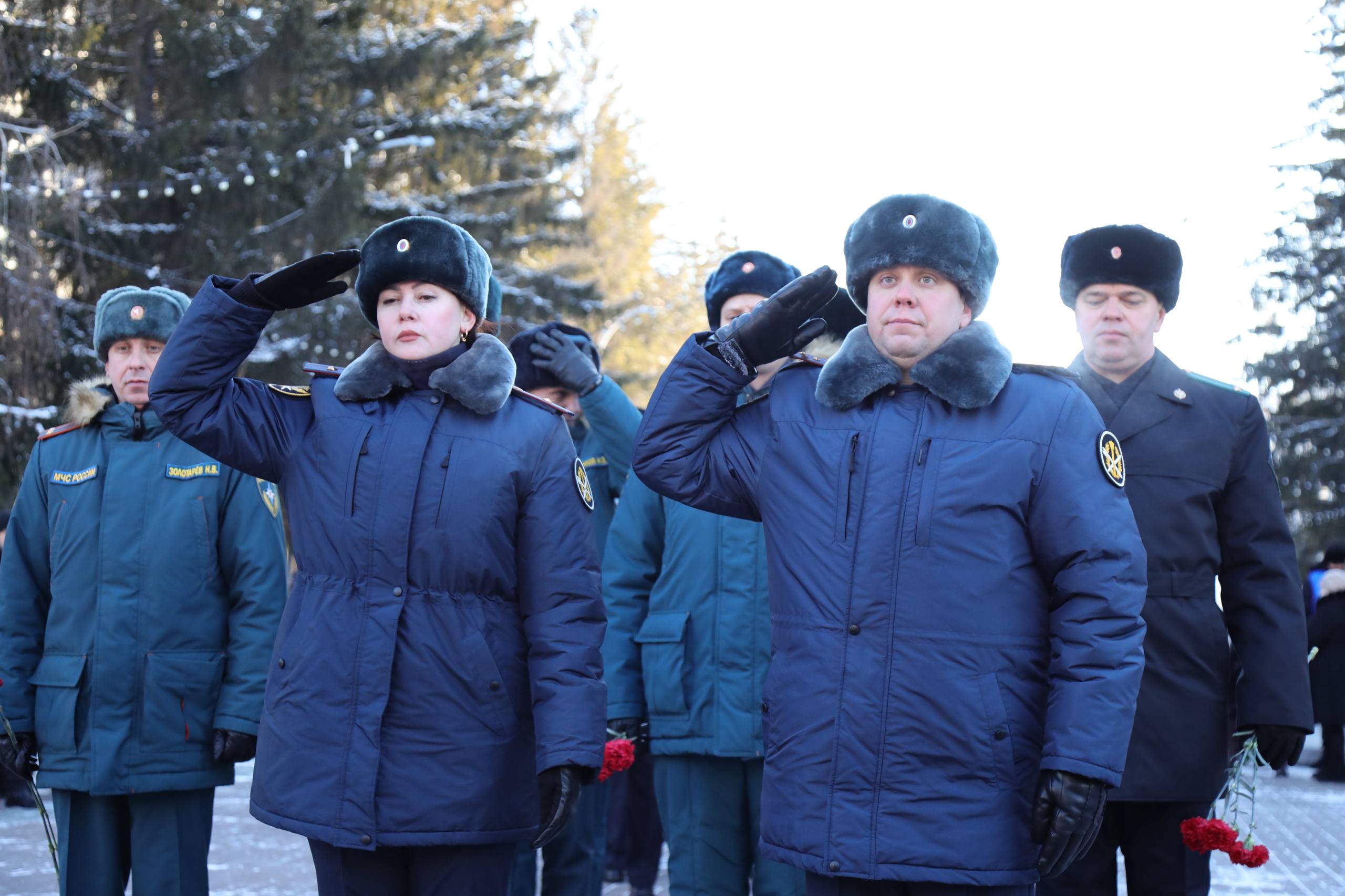 В Кургане состоялась торжественная церемония, посвященная Дню Героев Отечества, который отмечают в России сегодня, 9 декабря В Кургане состоялась торжественная церемония, посвященная Дню Героев Отечества, который отмечают в России сегодня, 9 декабря