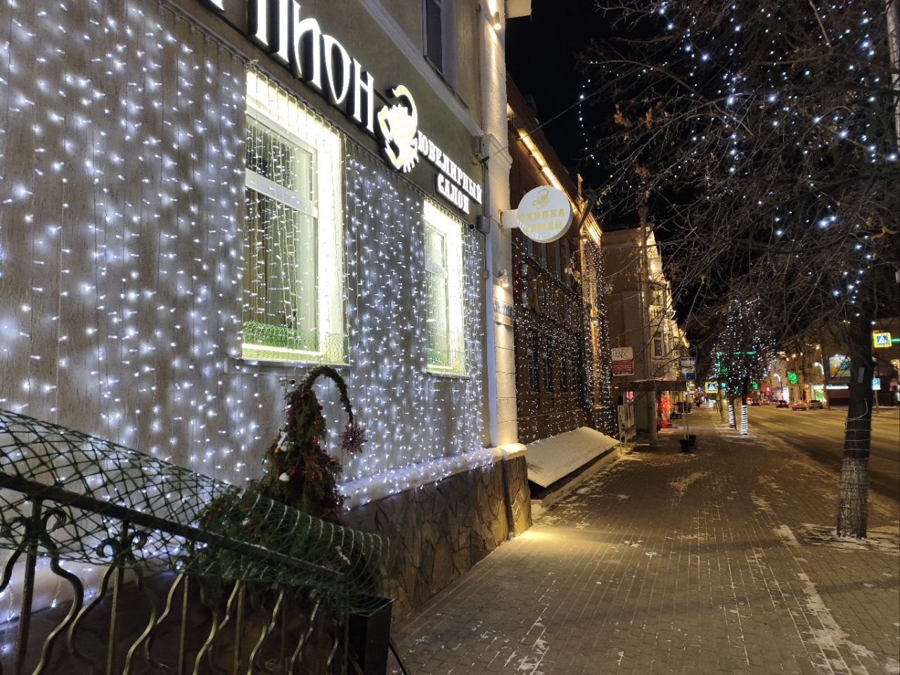 Антон Науменко: Вместе с коллегами из правительства Курганской области проехали по основным магистралям Кургана, посмотрели, как бизнес, социальная сфера украшаются к празднику Антон Науменко: Вместе с коллегами из правительства Курганской области проехали по основным магистралям Кургана, посмотрели, как бизнес, социальная сфера украшаются к празднику