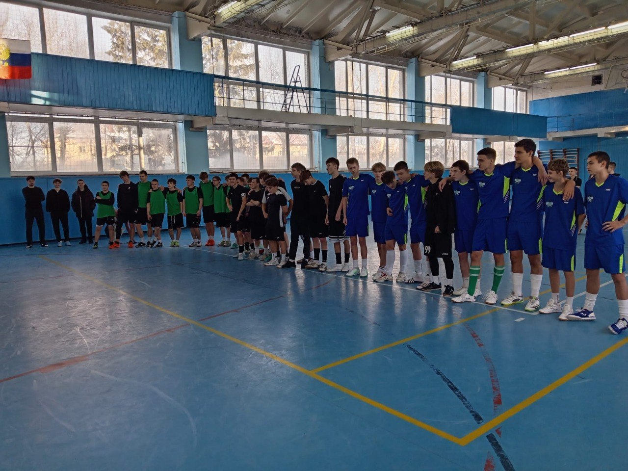 С 24 ноября по 11 декабря в Кургане проходила школьная мини-футбольная лига С 24 ноября по 11 декабря в Кургане проходила школьная мини-футбольная лига