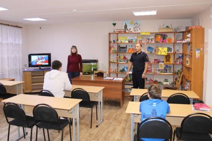 В День Конституции Российской Федерации в Центре временного содержания для несовершеннолетних правонарушителей УМВД России по Курганской области проведено мероприятие, посвященное государственному празднику