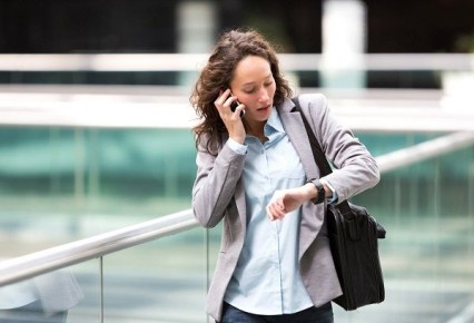 Как семь минут опоздания могут стать причиной скандала: разоблачение трудовых конфликтов